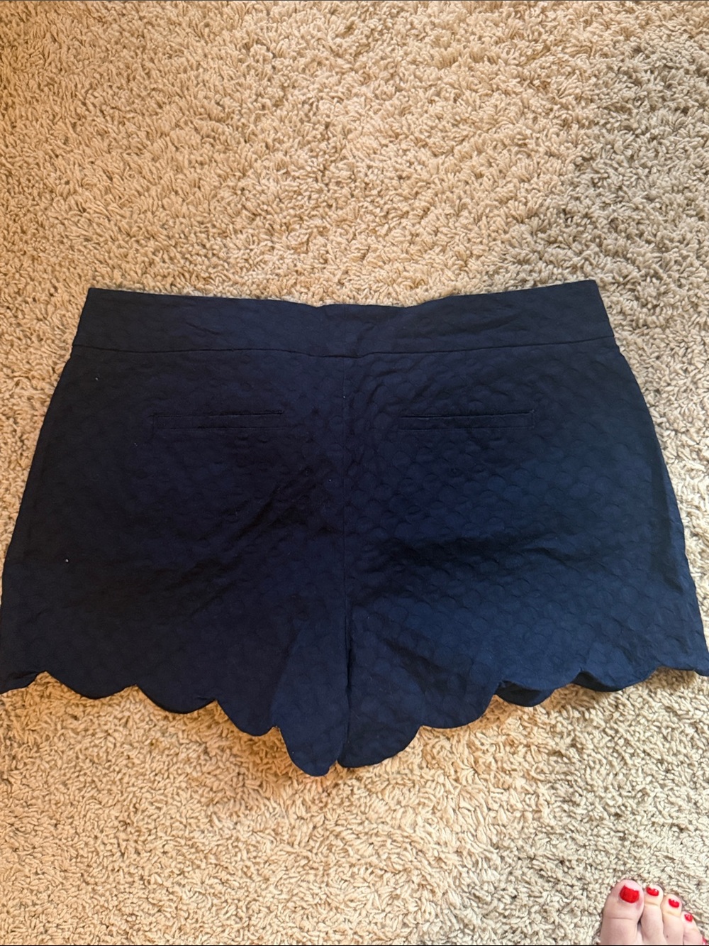crown & ivy Navy Scalloped Hem Women's Shorts